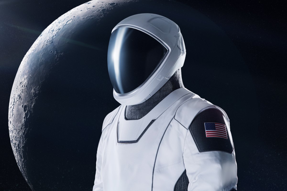 SpaceX fait de la Lune sa priorité. ©Paopano / Shutterstock