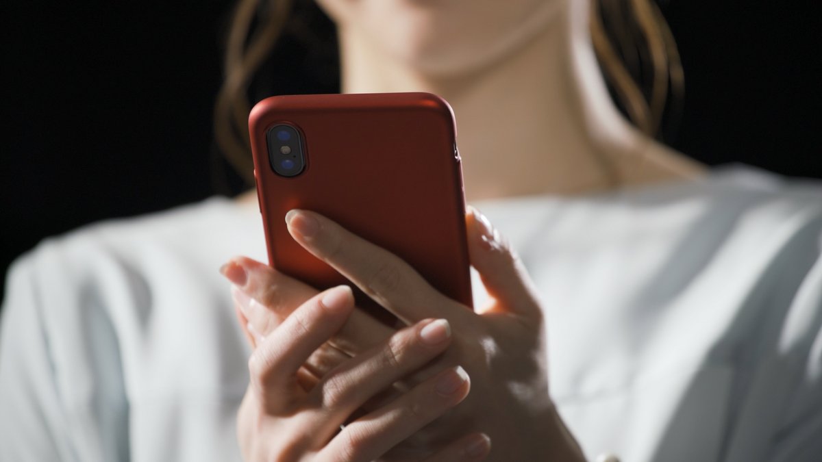 Google Messages vous protège des contenus sensibles. ©ijiro / Shutterstock