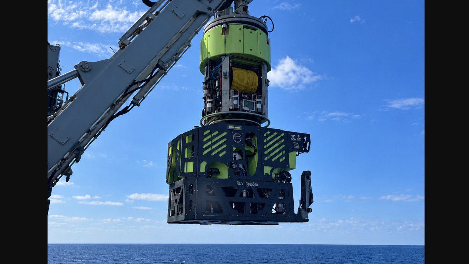Conçu pour opérer jusqu’à 6 000 mètres, le ROV-DeepSea a été qualifié au large de Toulon puis de la Grèce. © LD TravOcean