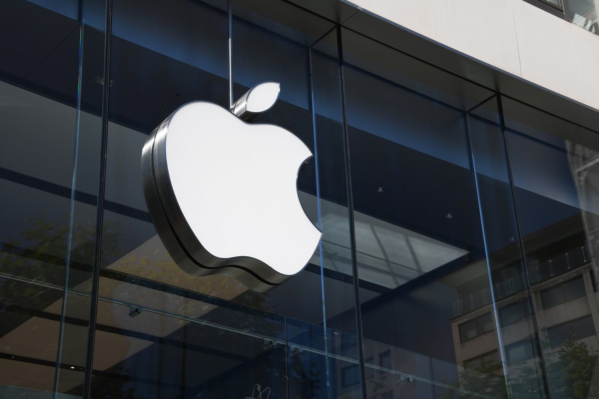 Apple met deux milliards de dollars sur la table pour préparer son futur ©Shutterstock.com
