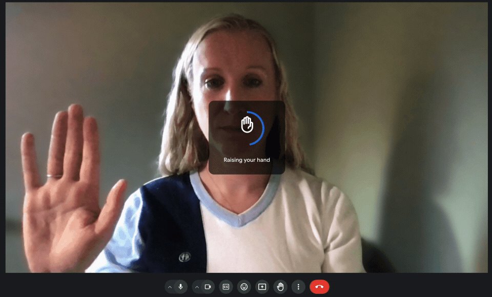 Il suffira de lever la main dans la vraie vie pour active l'action identique mais virtuelle sur Meet © Google