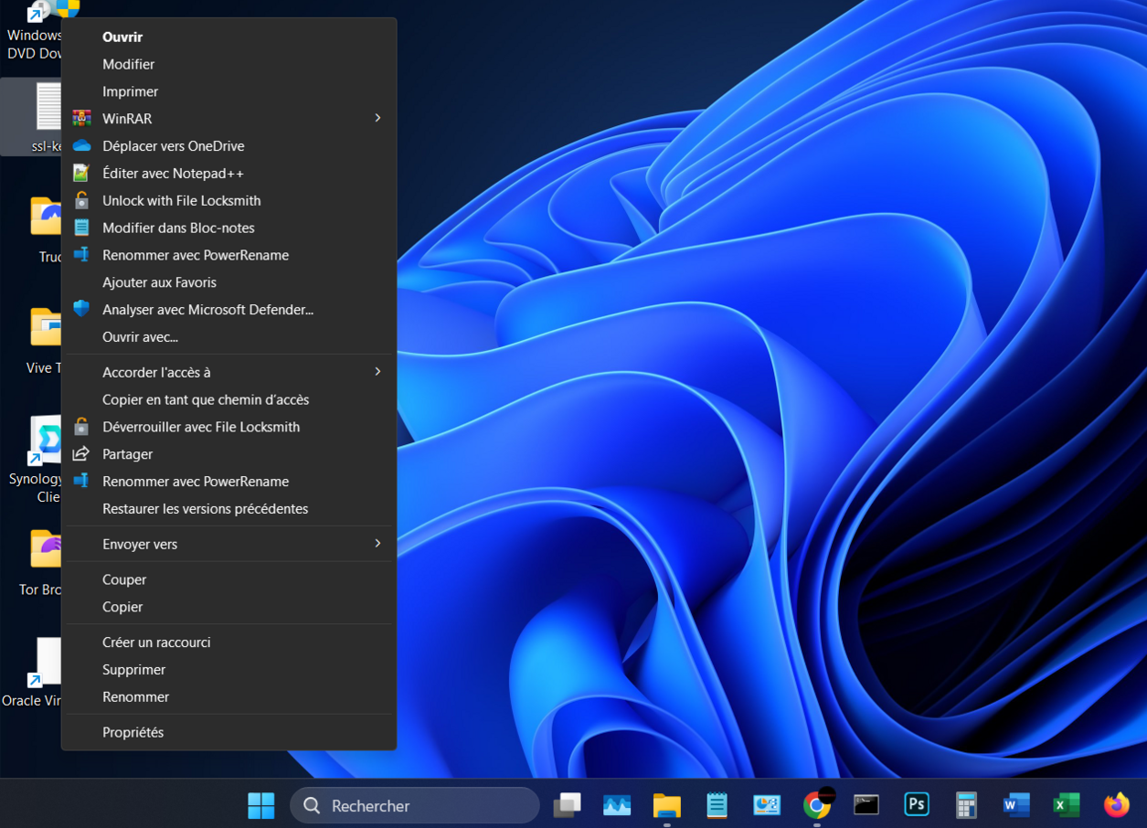 A gauche, le nouveau menu contextuel tronqué, à droite l'ancien complet. © Clubic
