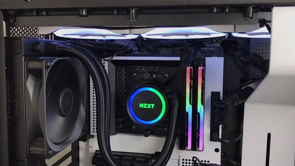 © NZXT