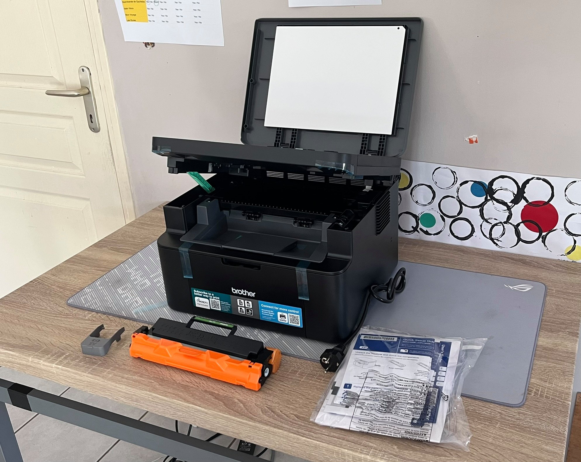 La DCP-L1642, imprimante multi-fonction monochrome © Vincent Touveneau