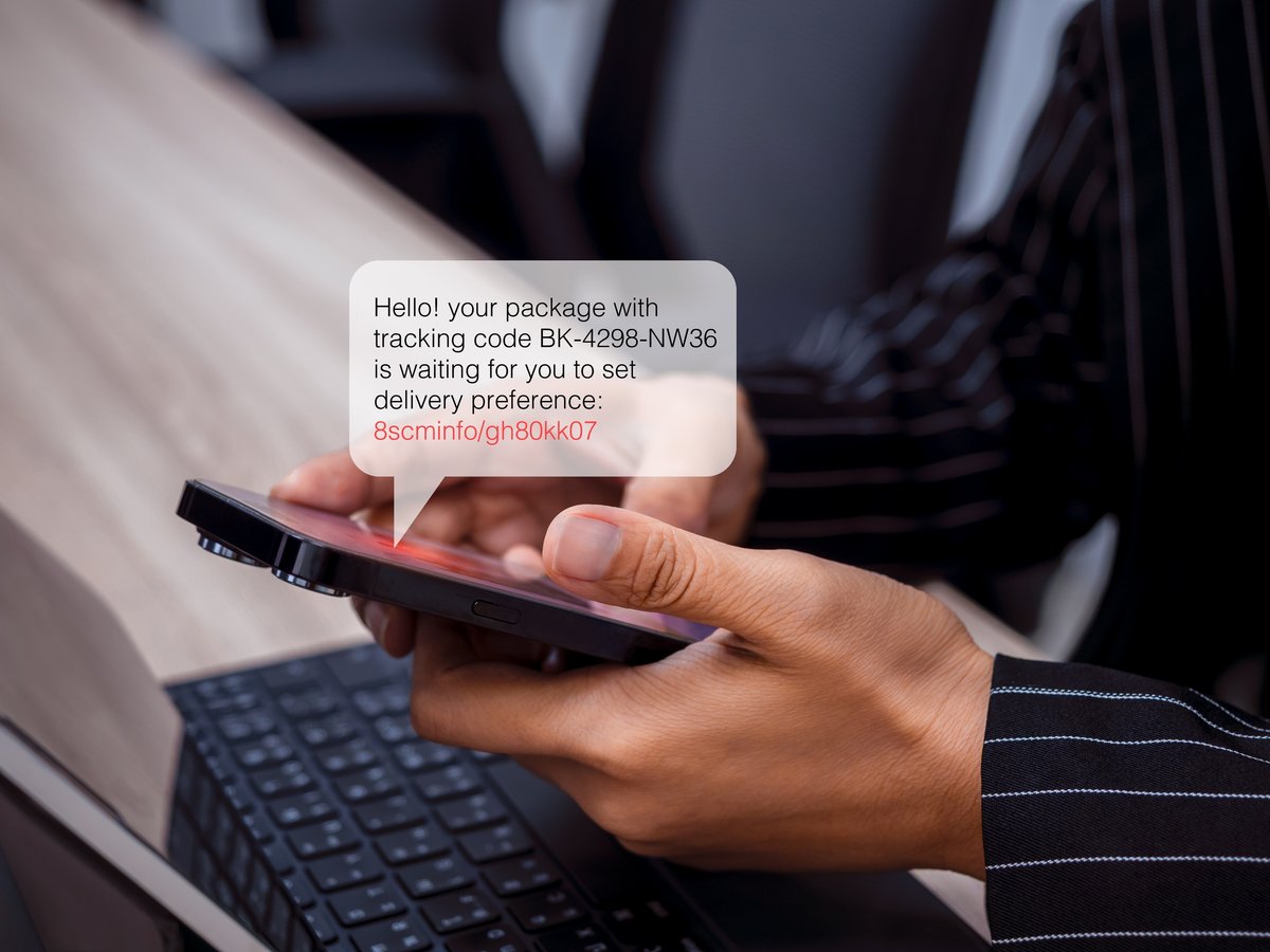 Vous avez un doute sur un message ? Entourez-le et Google vous dira ce qu'il faut faire  ©Shutterstock.com