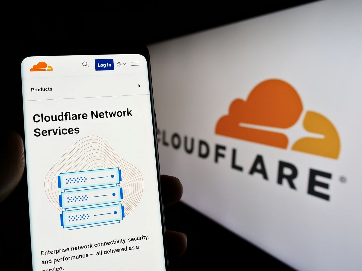 Cloudflare aussi en a gros contre cette lutte anti-piratage © T. Schneider / Shutterstock