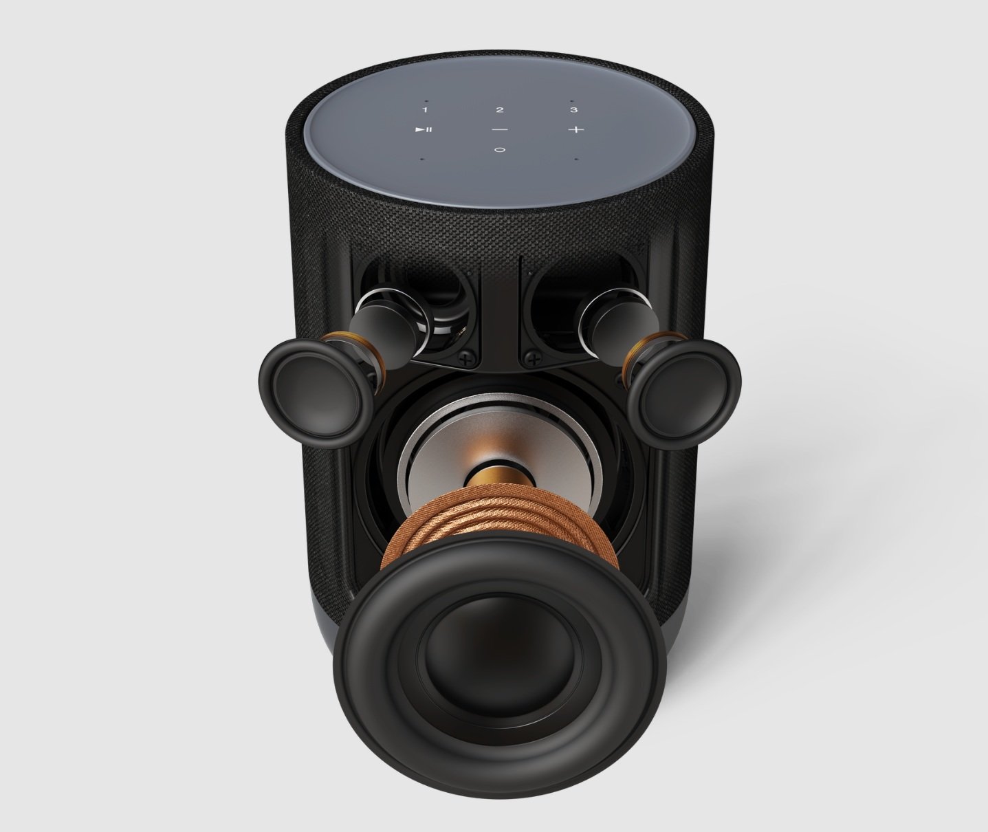 Pas atypique mais éprouvée, l'archietcture sonore s'appuie sur un woofer et deux tweeters en façade, pour une reproduction stéréo© Denon