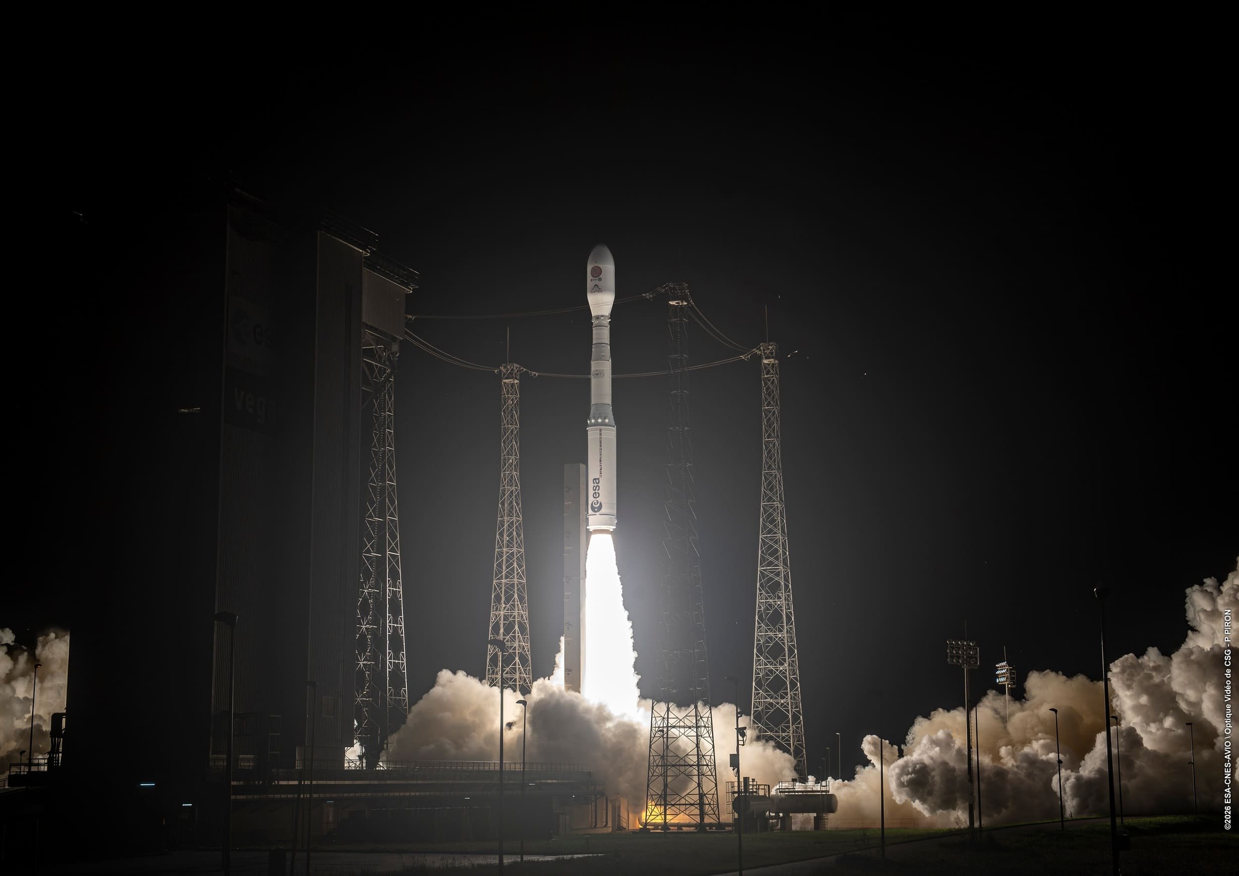 Décollage du lanceur Vega-C pour le vol VV29 © CNES/ESA/AVIO/Optique Vidéo CSG/P Piron, 2026