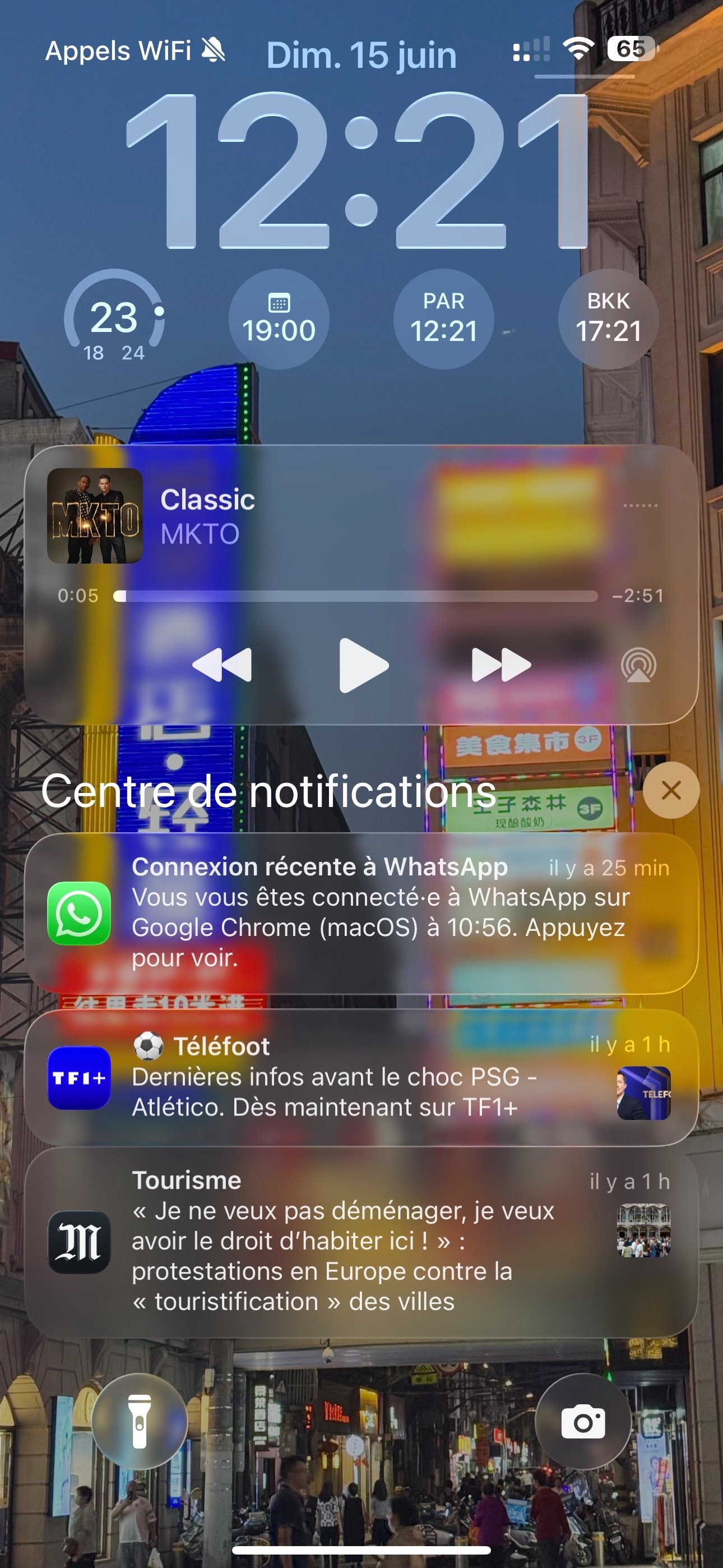 iOS 26 - L'interface Liquid Glass 