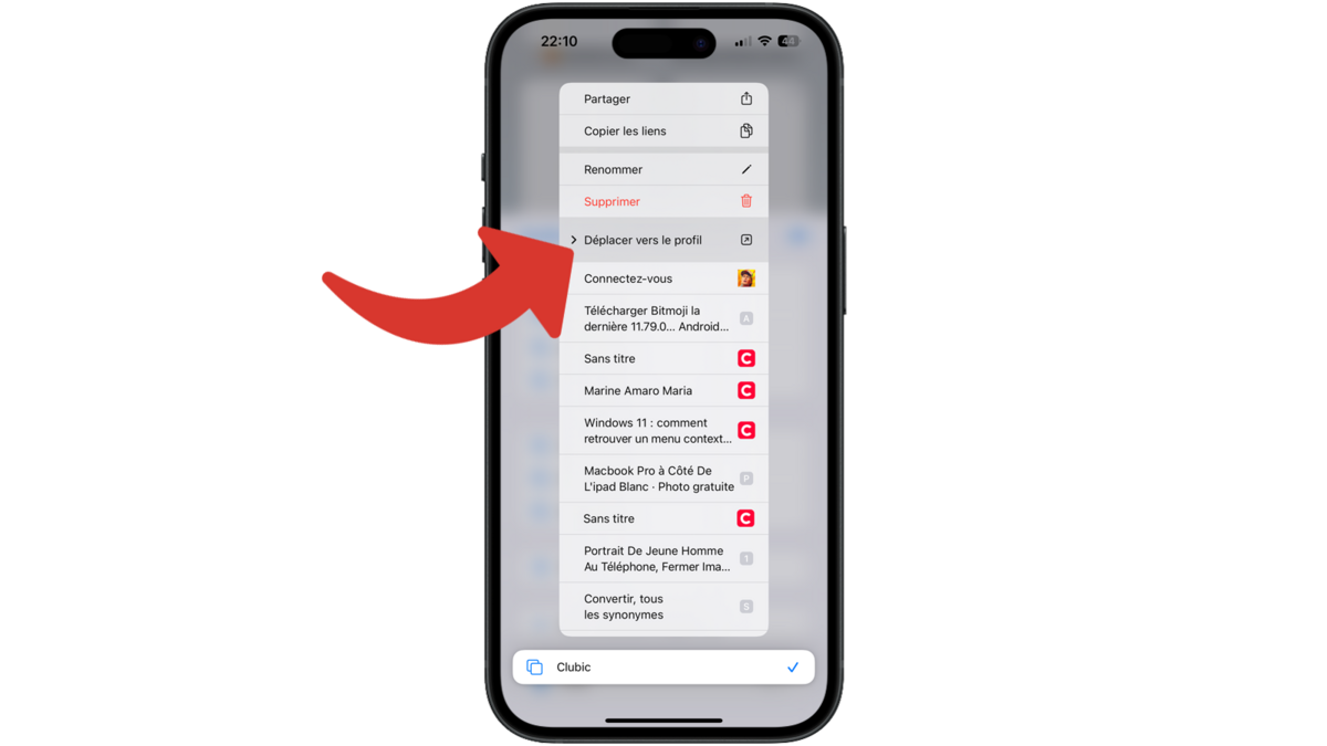 Déplacer un groupe d'onglets Safari vers un autre profil sur iPhone © Clubic