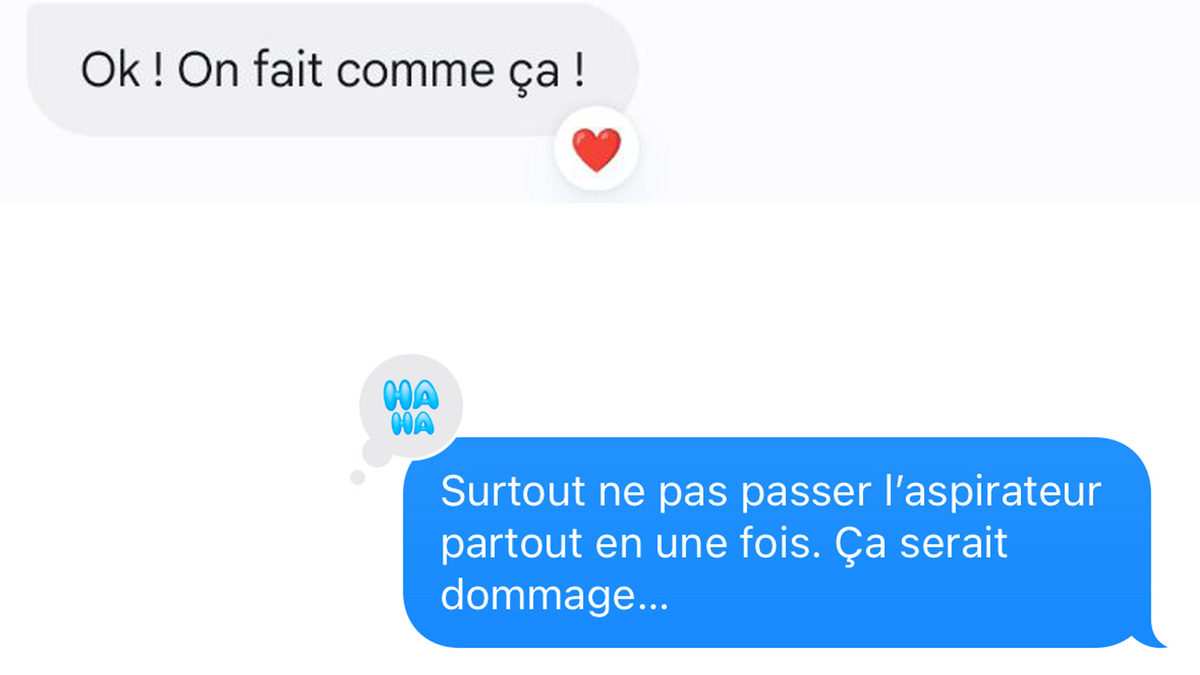 Réaction correctement intégré d'un message texte RCS (en haut) et d'un iMessage (en bas) © Clubic