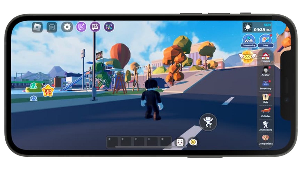 En dehors de la prise en main, l'experience smartphone de Roblox est la même que sur pc ou console - © Roblox