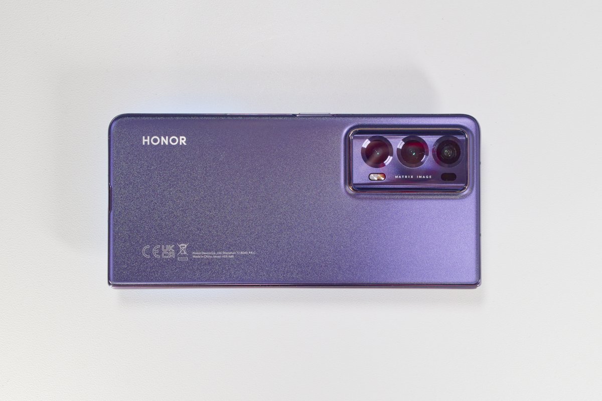 Honor Magic V2 © Marc Mitrani pour Clubic