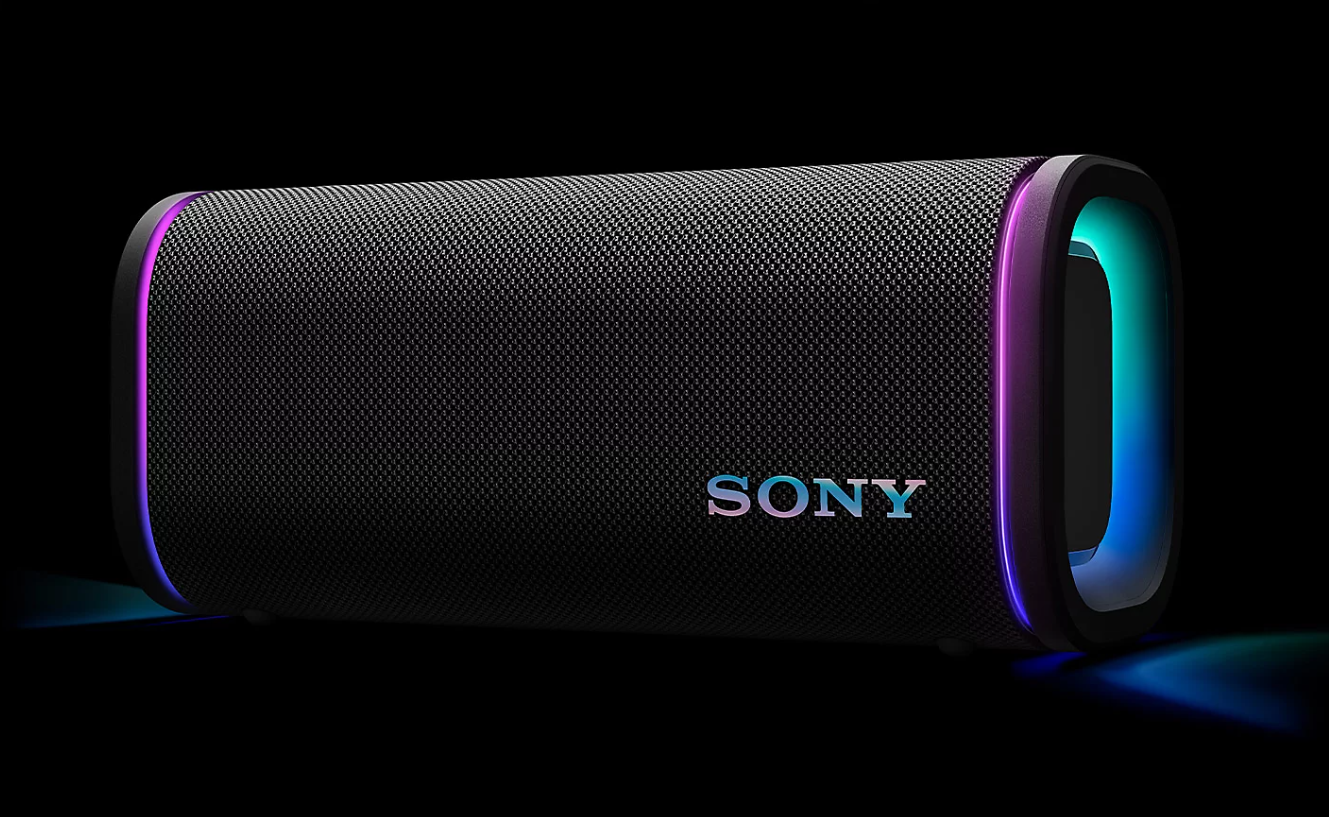 Les nouvelles enceintes ULT Field 3 et 5 de Sony assurent des performances audio adaptatives et personnalisables. © Sony
