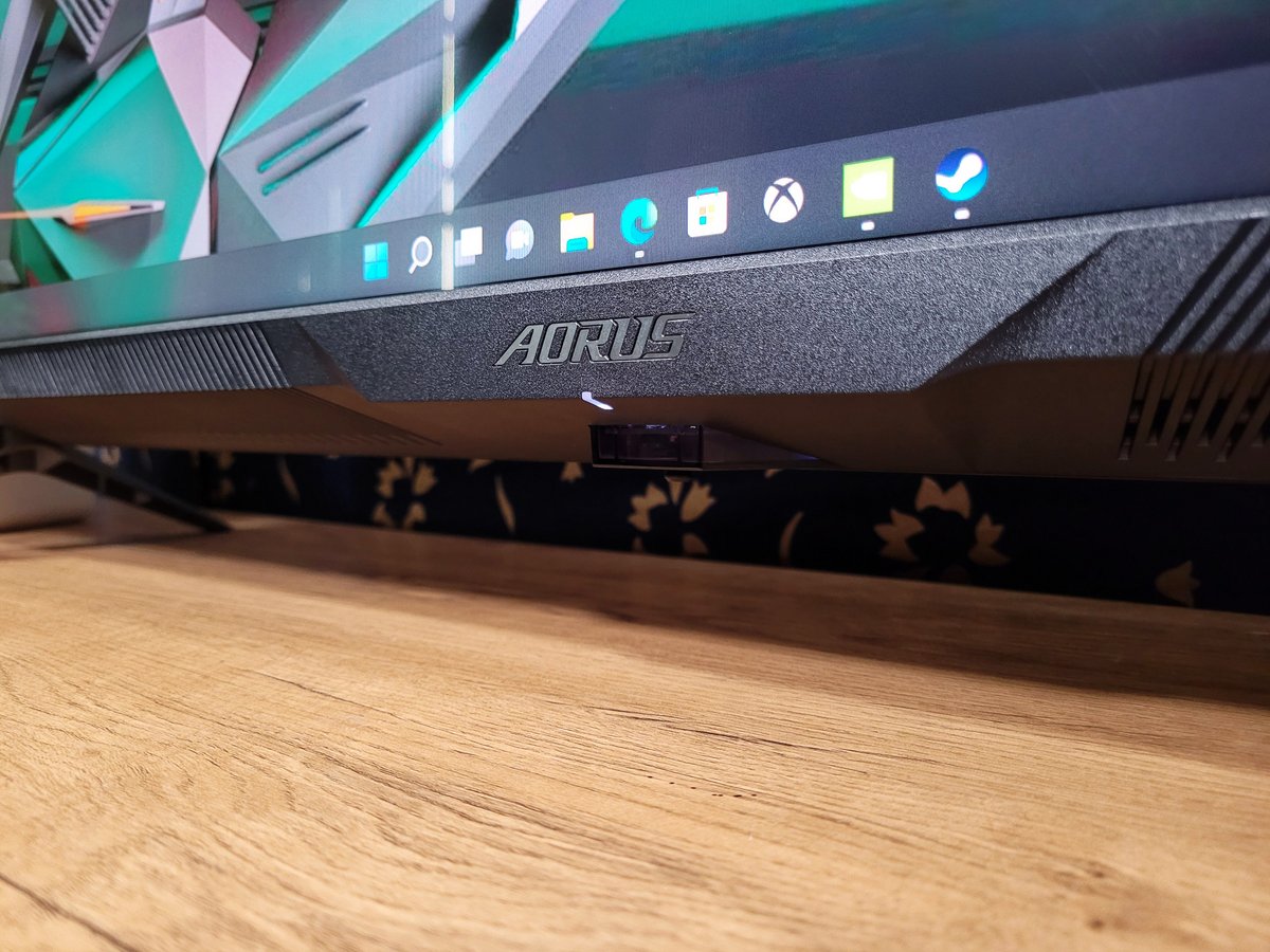 Test Gigabyte AORUS FV43U