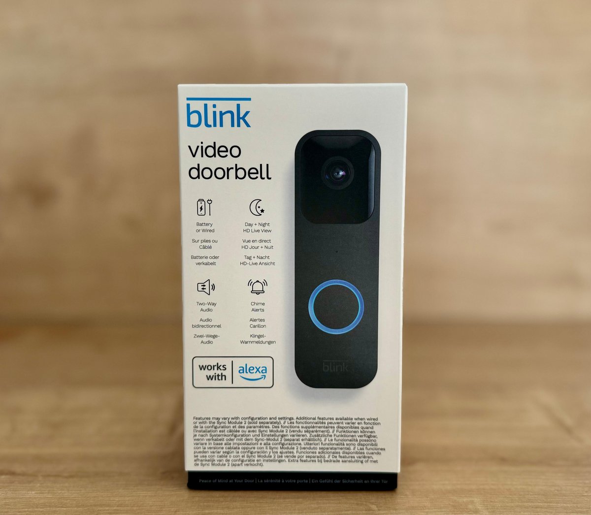 La Blink Video Doorbell et son packaging très sobre, très compact, très "Amazon" © Clubic