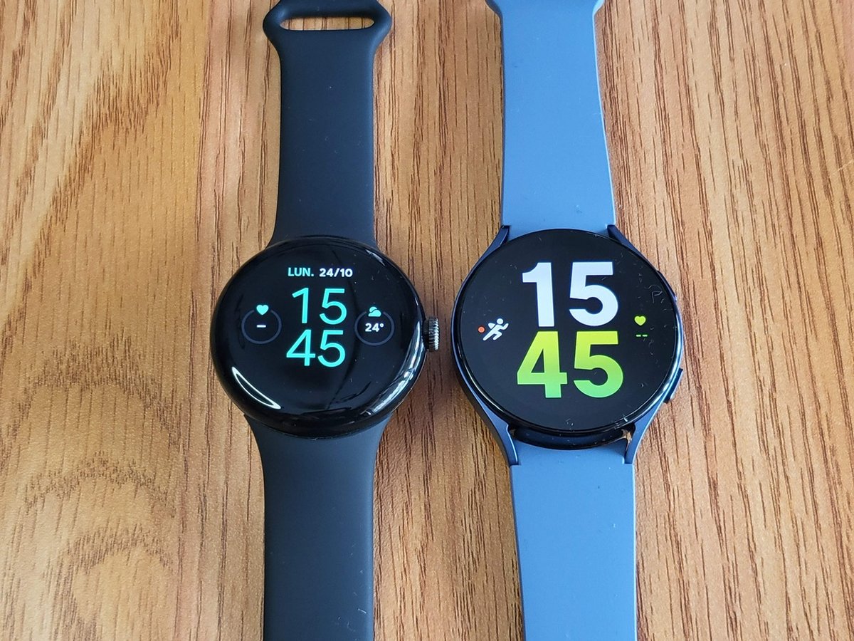 La Pixel Watch face à la Galaxy Watch 5 (44 mm) de Samsung - ©Johan Gautreau pour Clubic