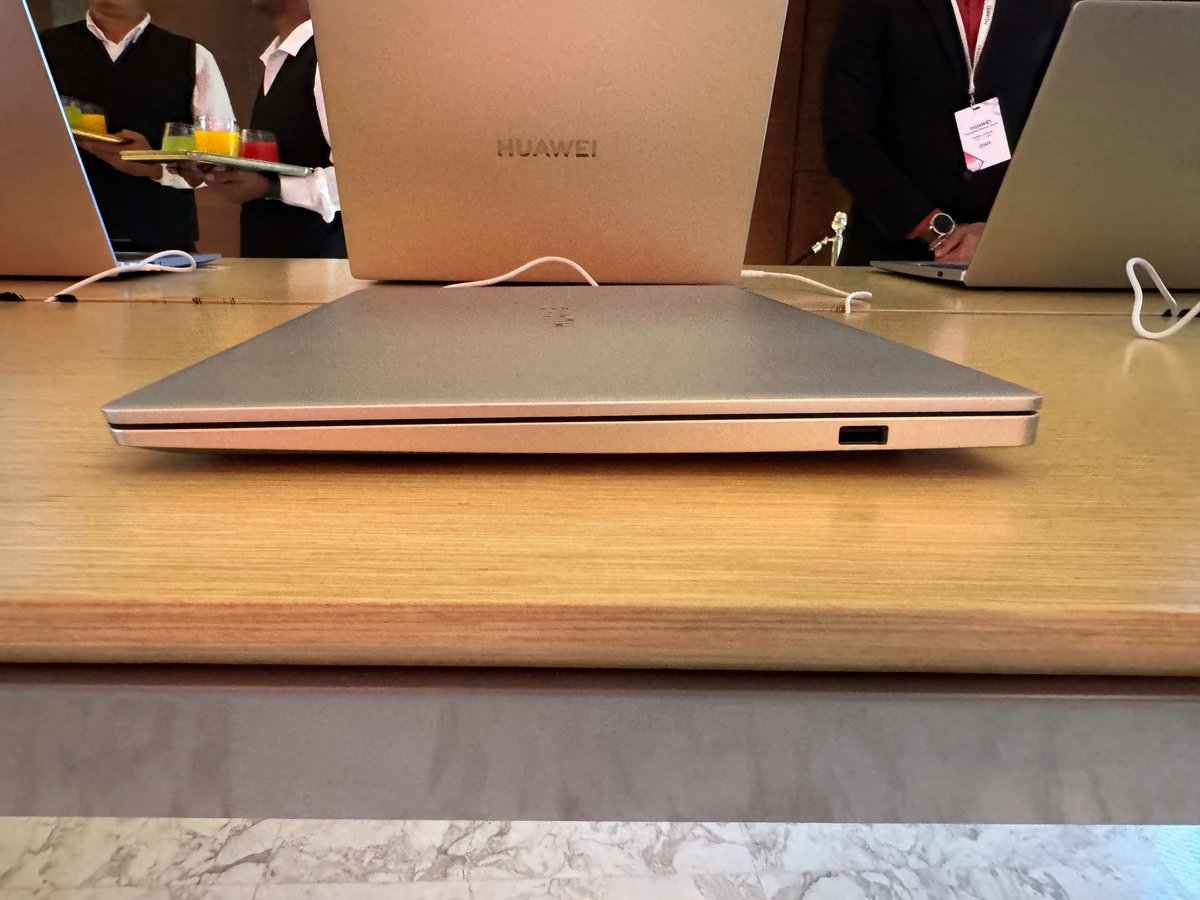 Huawei MateBook D16 2024-3