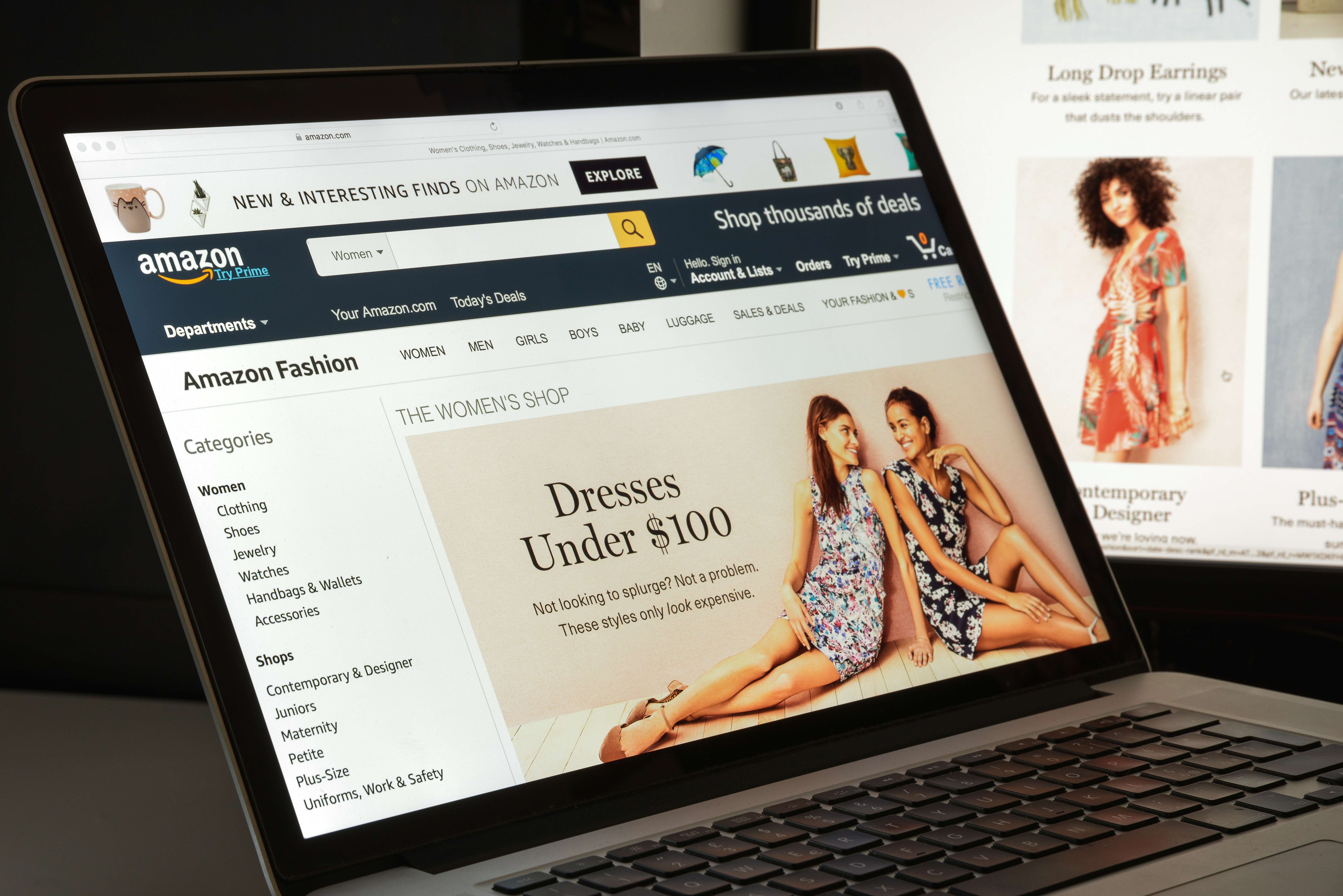 Amazon va déployer encore plus d'outils d'IA sur sa plateforme © Casimiro PT / Shutterstock