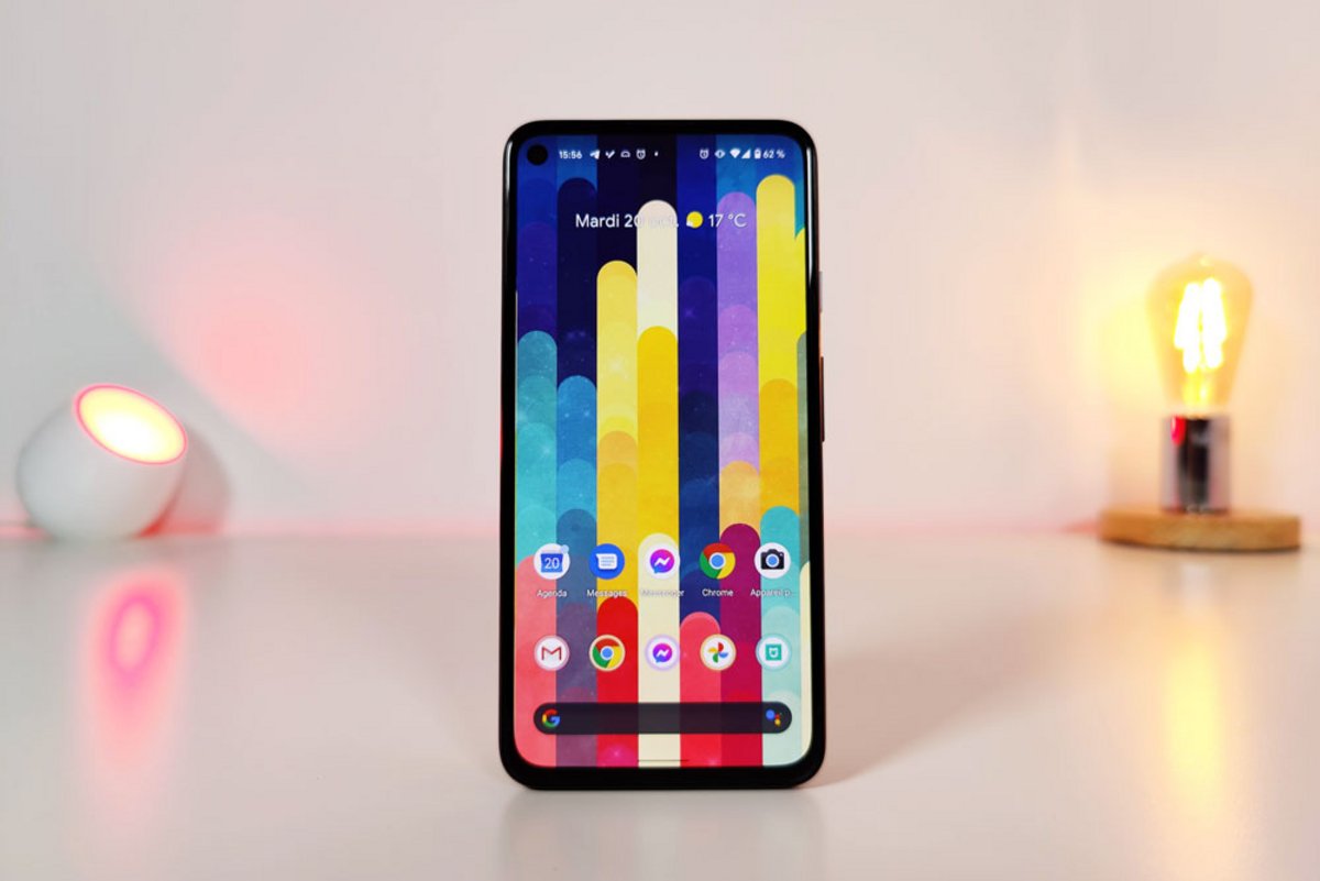 Google Pixel 5 à gauche, Google Pixel 4a à droite © Pierre Crochart et Gabriel Manceau pour Clubic