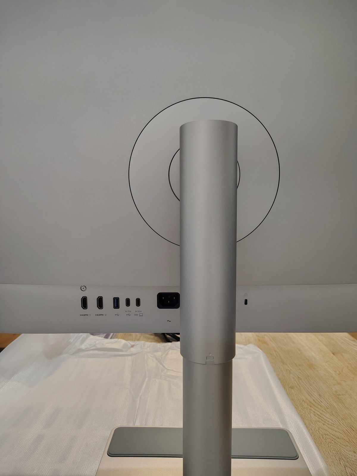 LT BenQ Corentin L. connectique