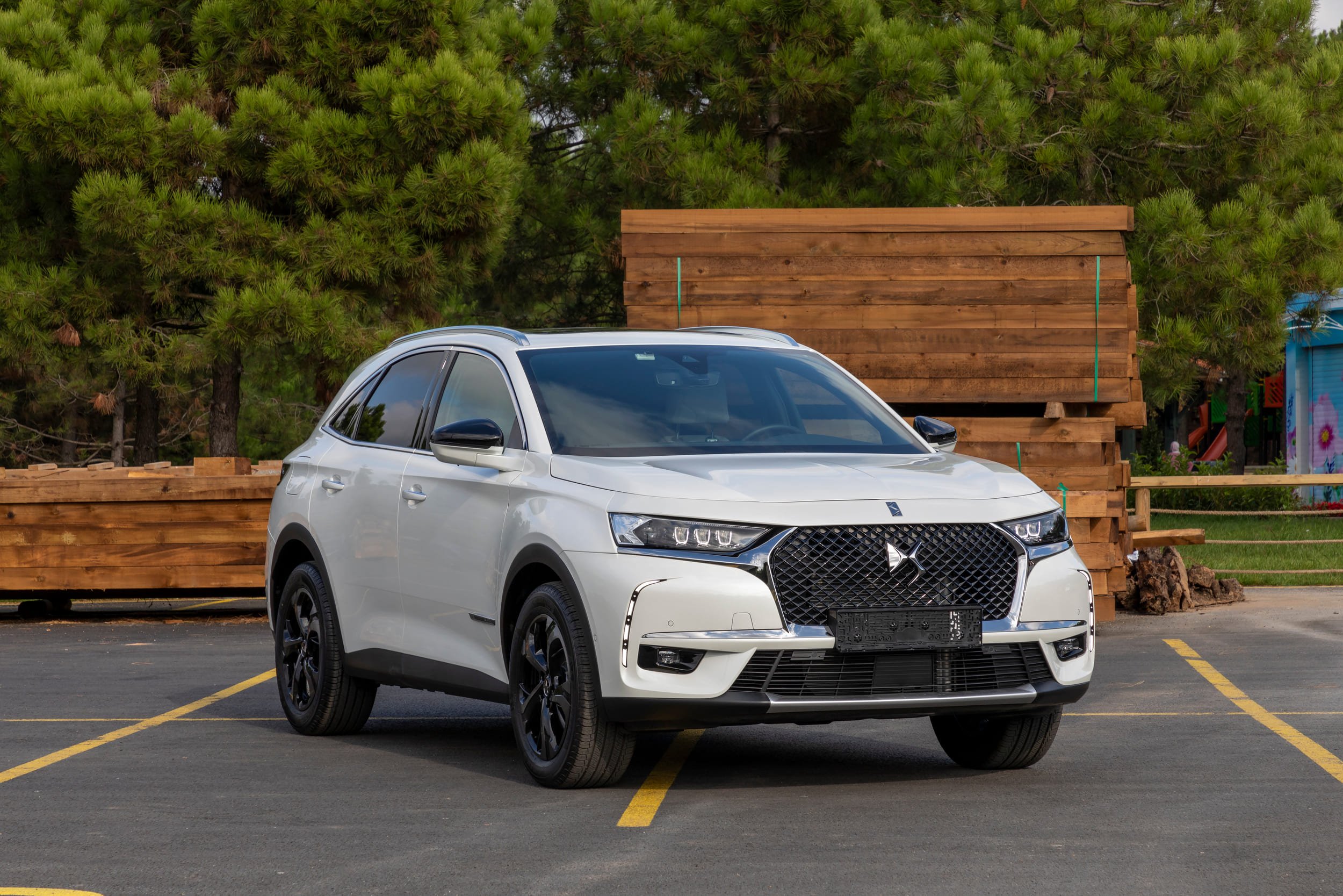 Stellantis frustre de nombreux automobilistes avec un nouveau problème moteur. © otomobil / Shutterstock.com