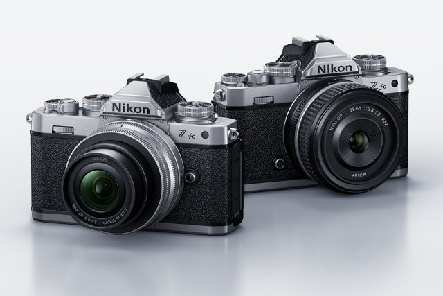 © Nikon