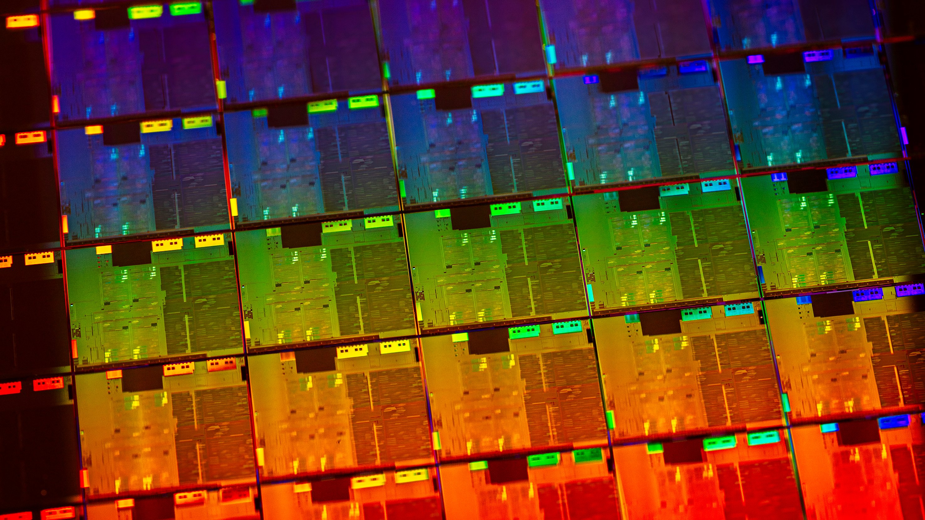 Intel-10th-Gen-Wafer-2.jpg