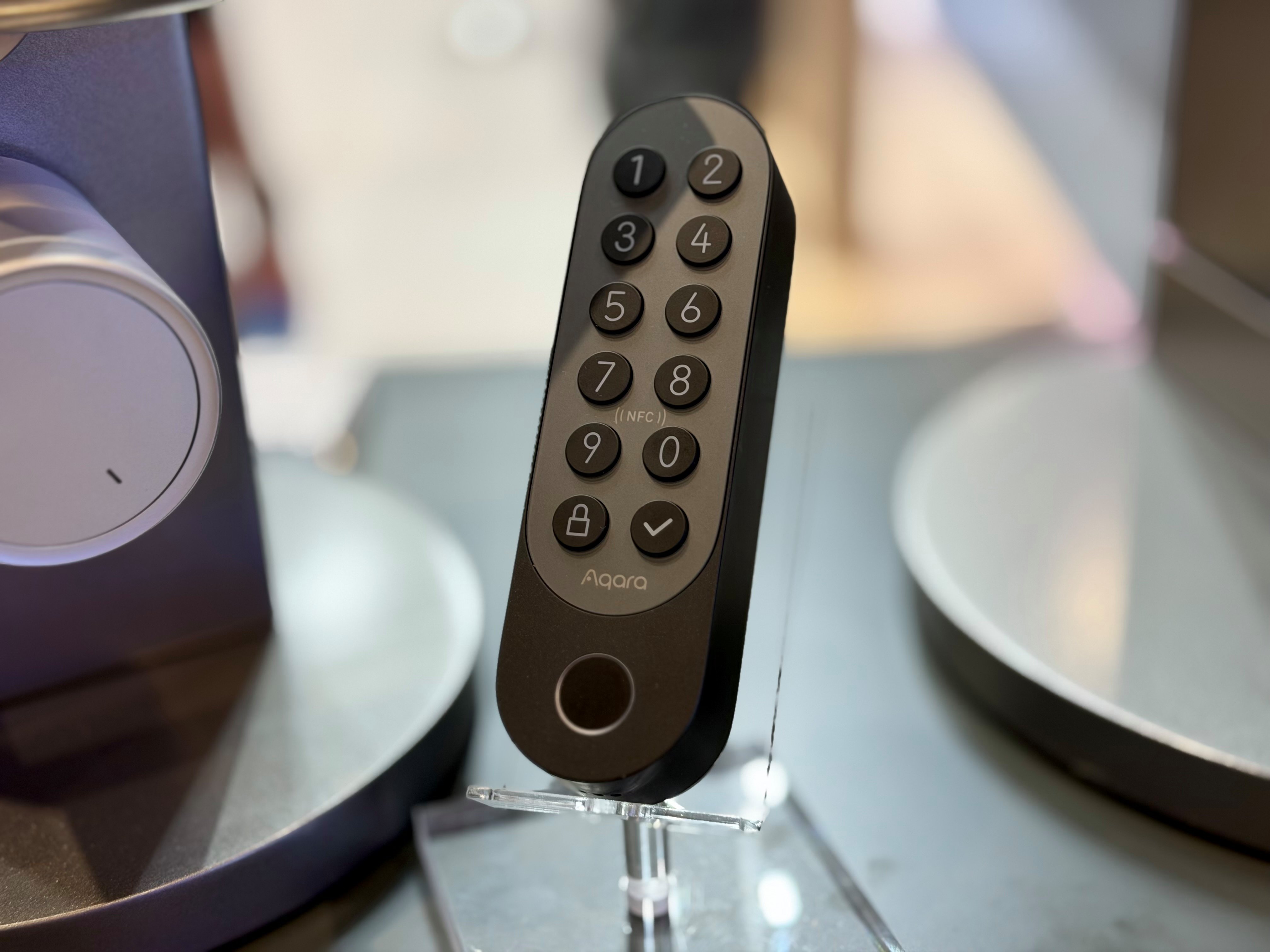 Le clavier à code contient une puce NFC pour l'ouvrir avec le smartphone ©Mathieu Grumiaux pour Clubic