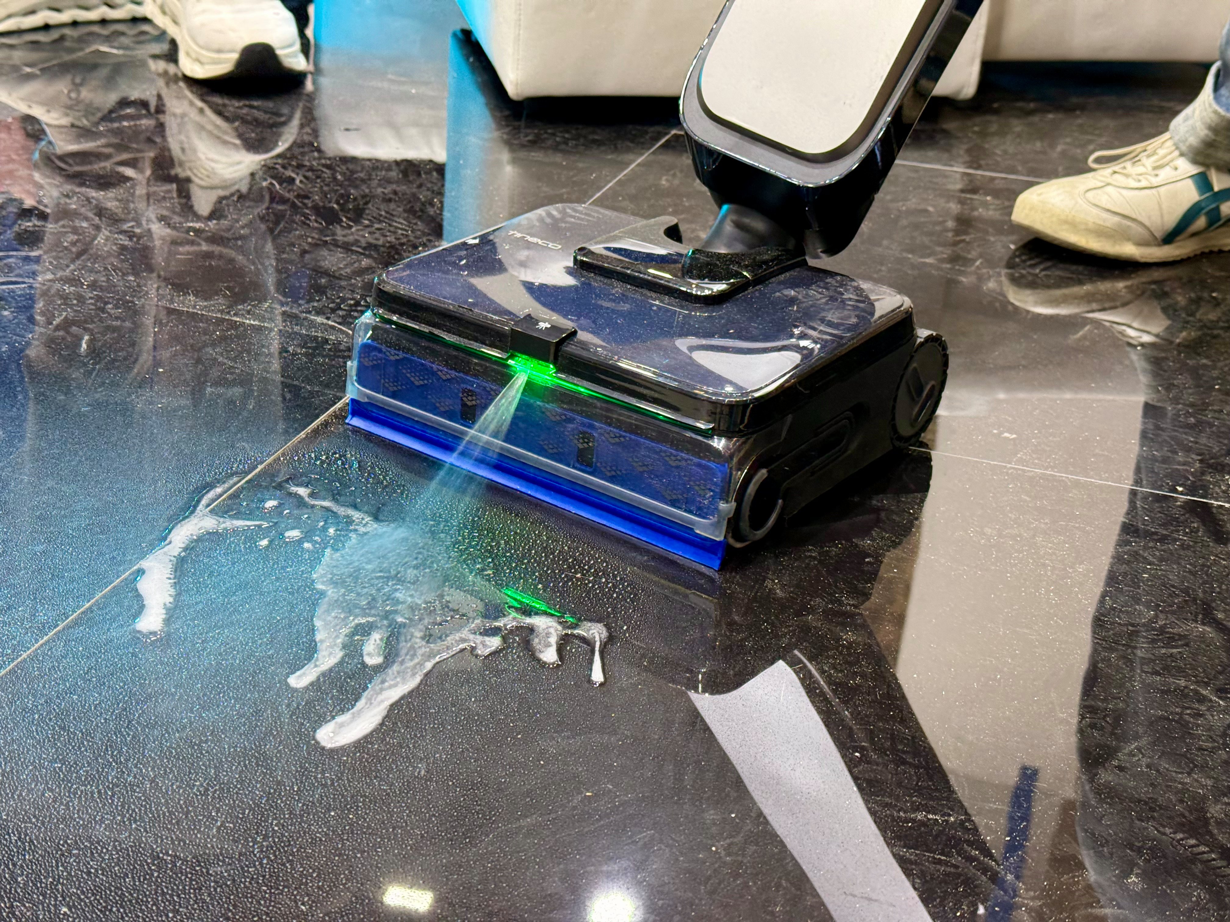 Le Tineco Floor One S9 Scientist ©Mathieu Grumiaux pour Clubic