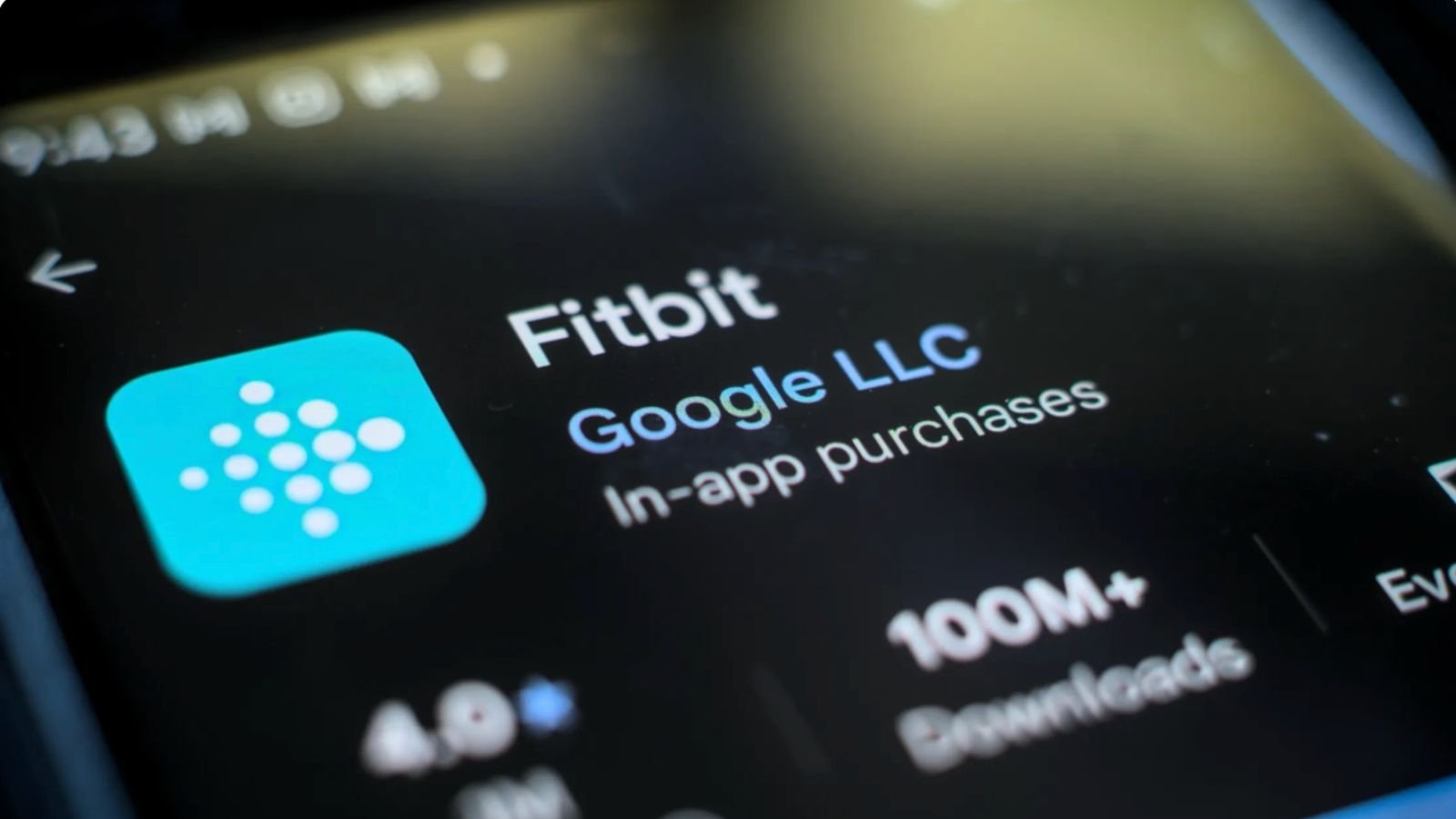 Cette fois-ci, c'est vraiment la fin pour l'app Fitbit. ©PJ McDonnell / Shutterstock
