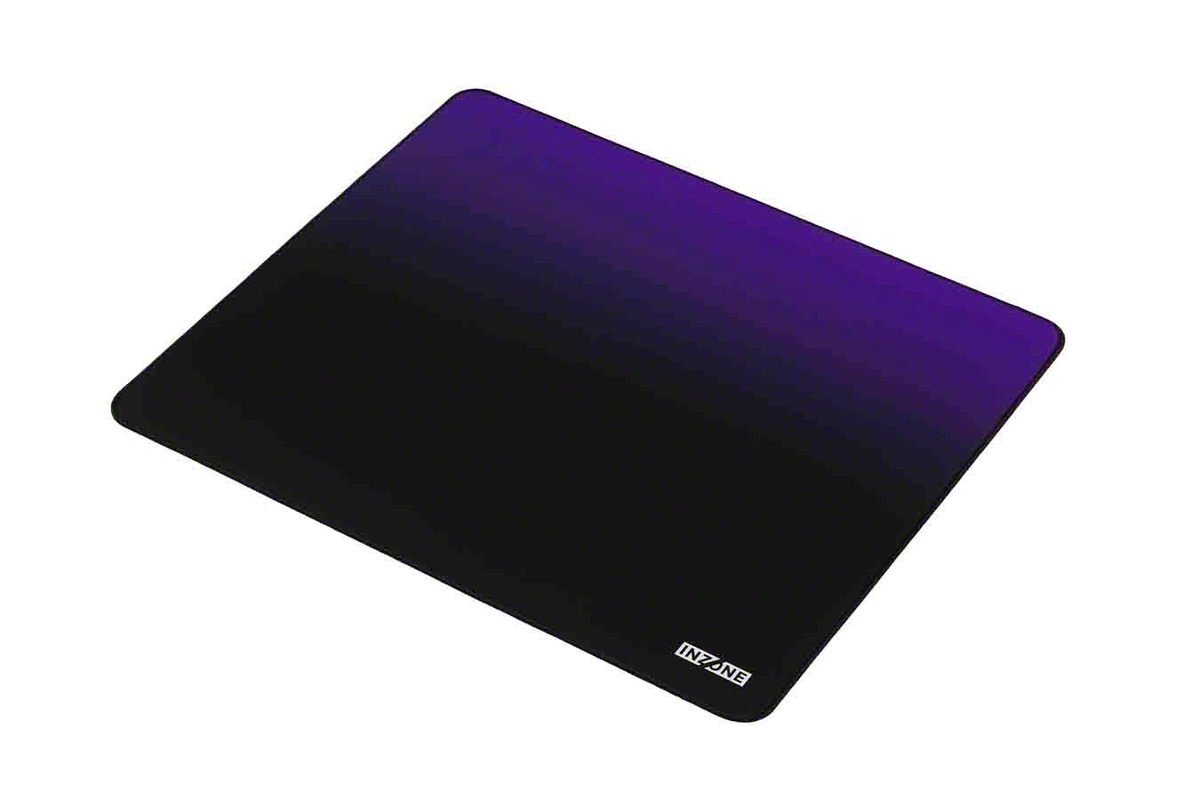 Sony lance également deux tapis de souris. ©Sony