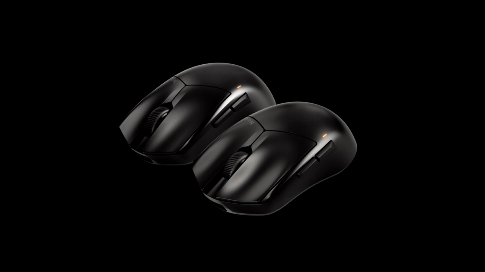 La Dark Perk Ergo et la Dark Perk Sym : deux souris sans fil performantes, conçues pour s'adapter à tous les profils de joueurs. ©be quiet!