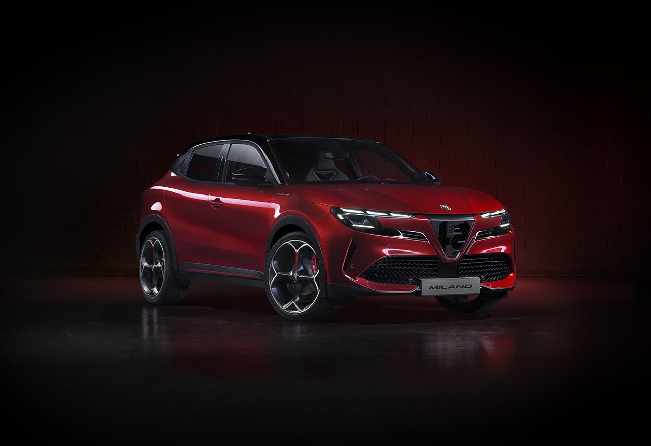 Alfa dévoile son premier véhicule électrique, le SUV compact Milano © Alfa Romeo