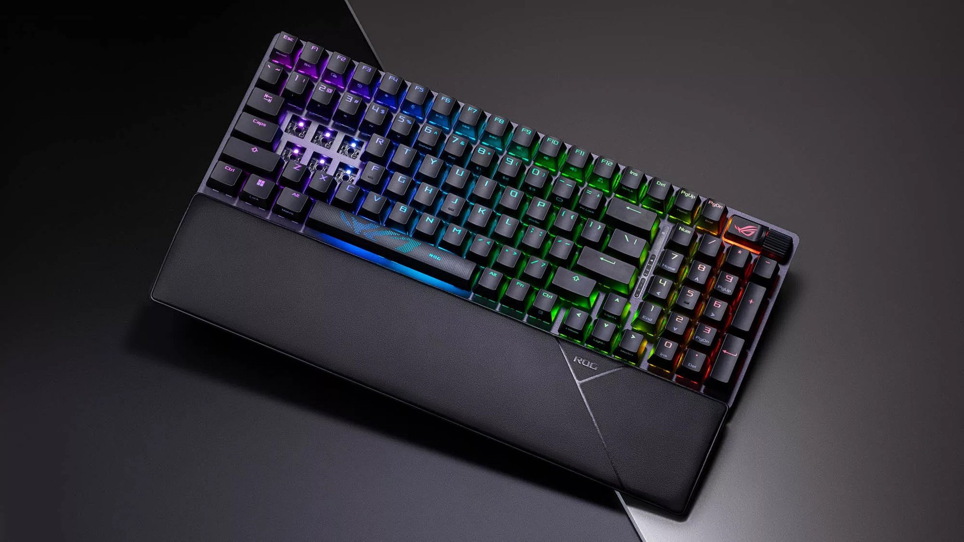 © ASUS