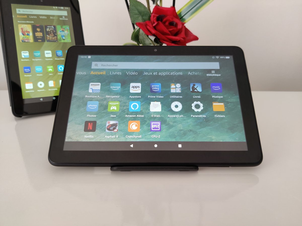 Les tablettes d’Amazon, comme la Fire HD 8, pourraient changer d’OS © Johan Gautreau pour Clubic