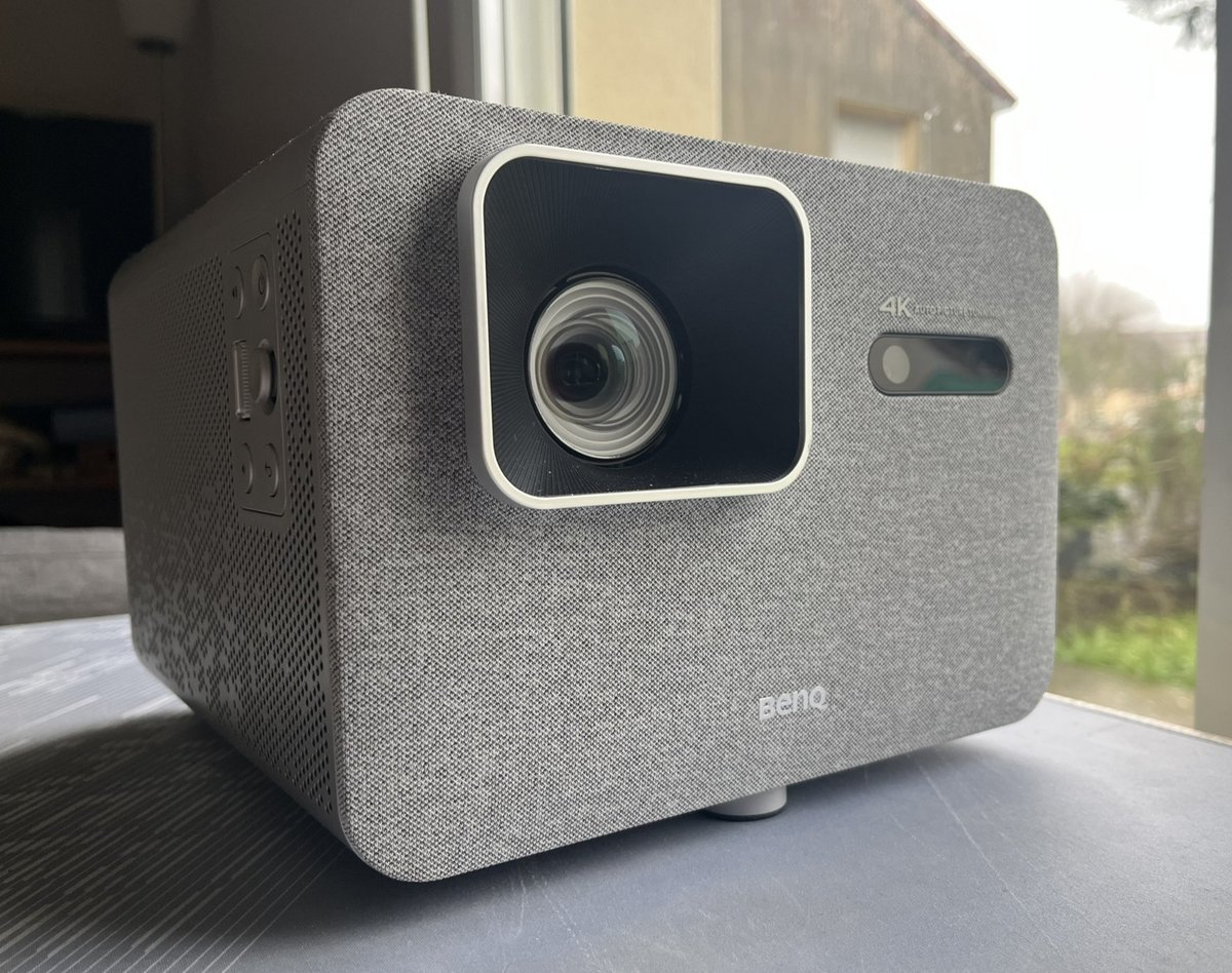 BenQ TK705STi, 4K et 3000 lumens pour une image nette de jour comme de nuit  © Vincent Touveneau