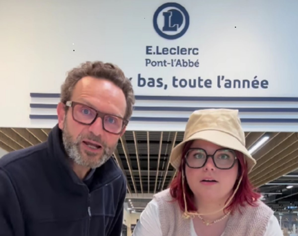 Thomas et Noémie, les deux community managers déjantés du Leclerc de Pont-l'Abbé, font un carton sur les réseaux sociaux © Capture d'écran Instagram / Mélina Loupia pour Clubic