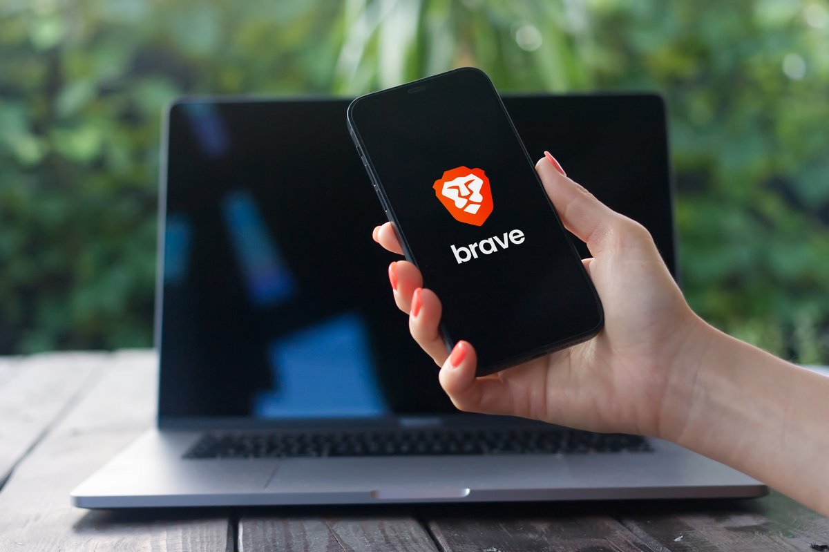 Avec cette nouveauté, Brave veut renforcer le contrôle de vos données sur iOS © mindea / Shutterstock