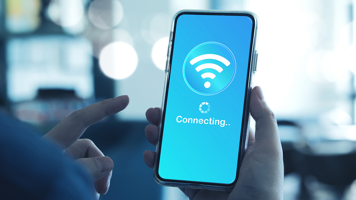 Evitez les mauvaises surprises avec un VPN pour vous connecter au WiFi pubics. @Clubic