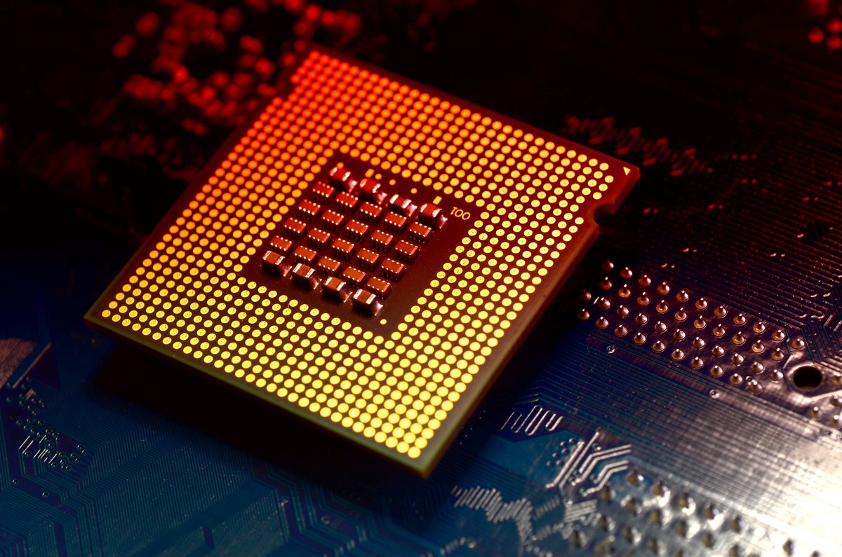 La question de l'évolution des performances CPU se pose © Shutterstock