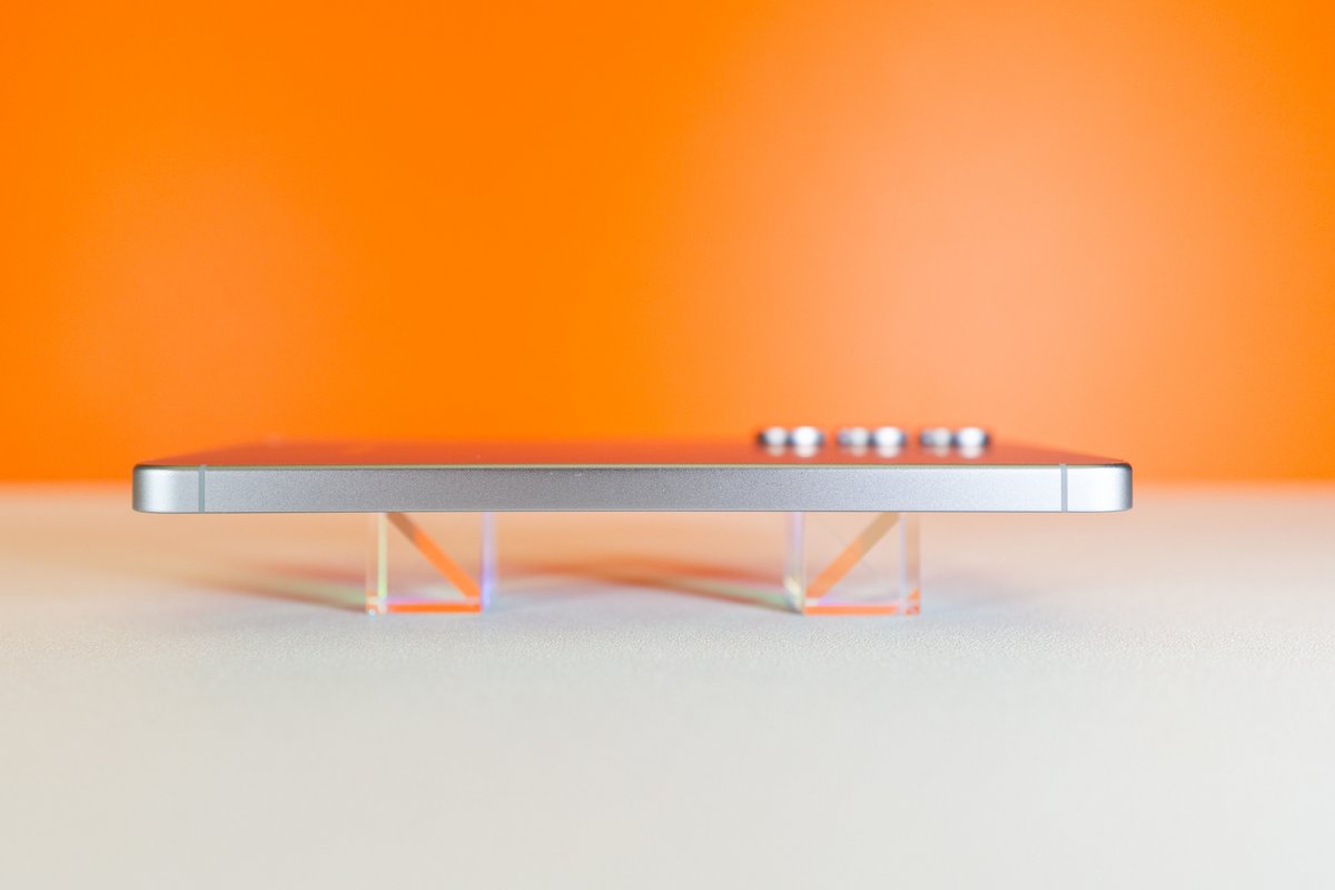 Samsung Galaxy S25 FE. ©Marc Mitrani pour Clubic