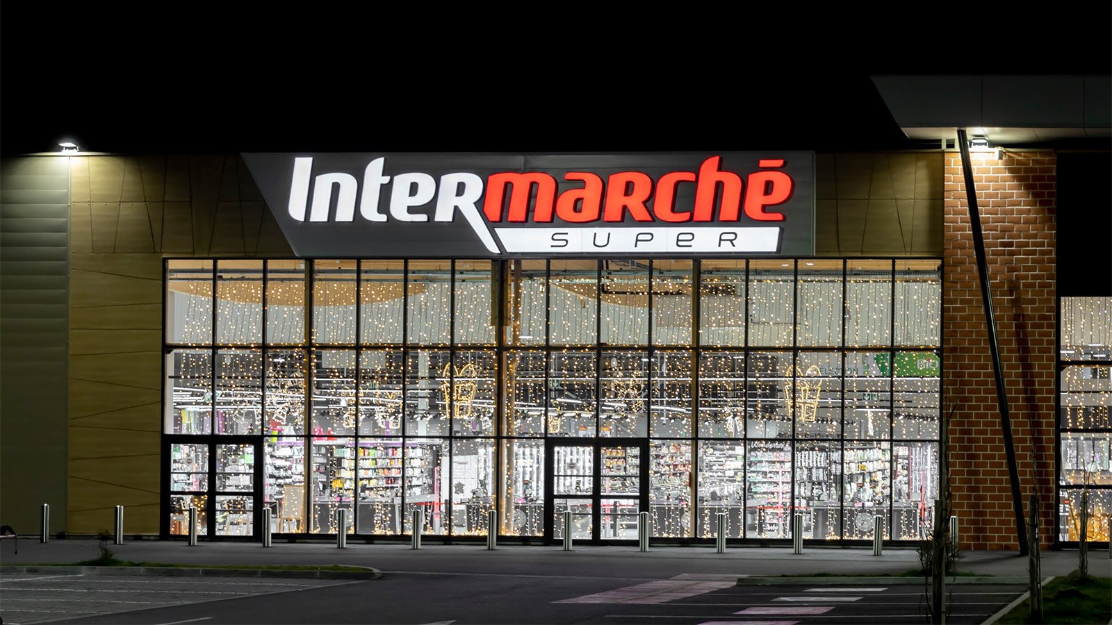 Les frigos des grandes supermarchés ont été piratés dimanche dernier © TSV-art / Shutterstock.com