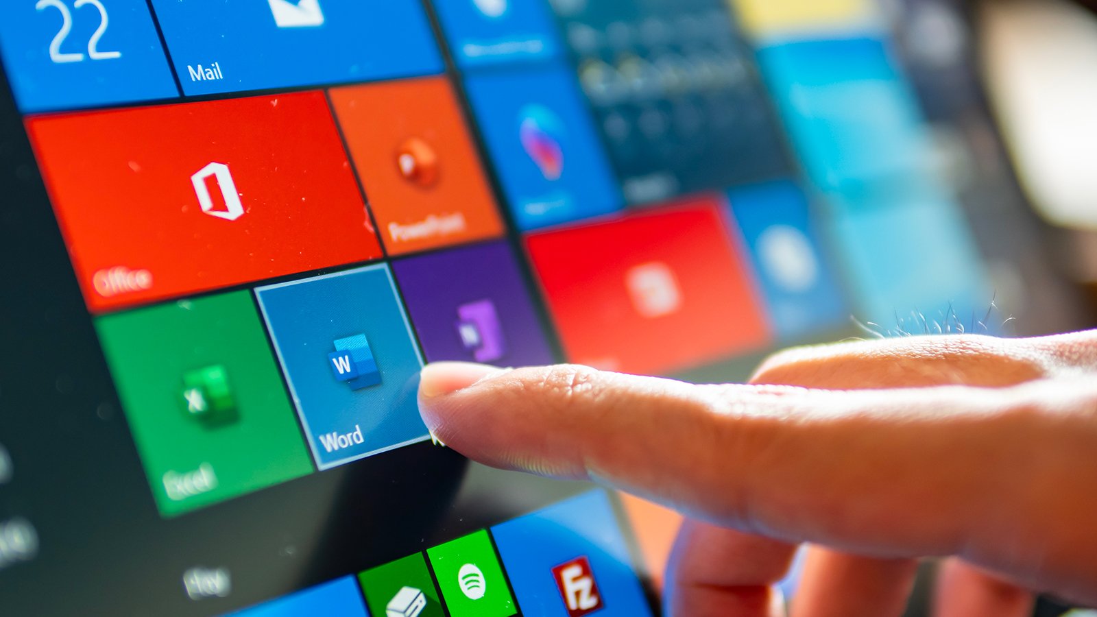 Microsoft Office, Windows, et bien plus encore sont à retrouver chez Keysfan acompagnés de codes promos.