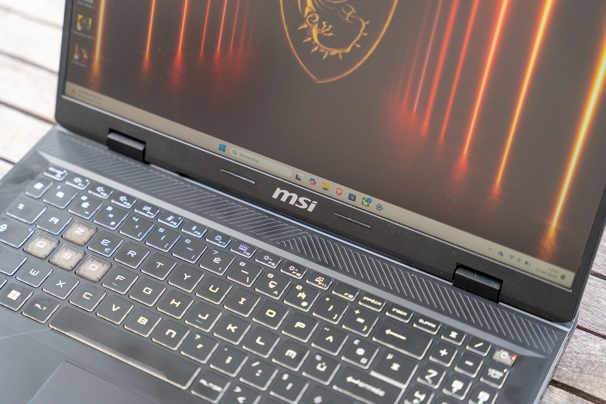 MSI Crosshair 16 HX AI