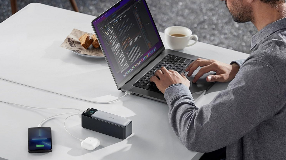 batterie externe anker 737