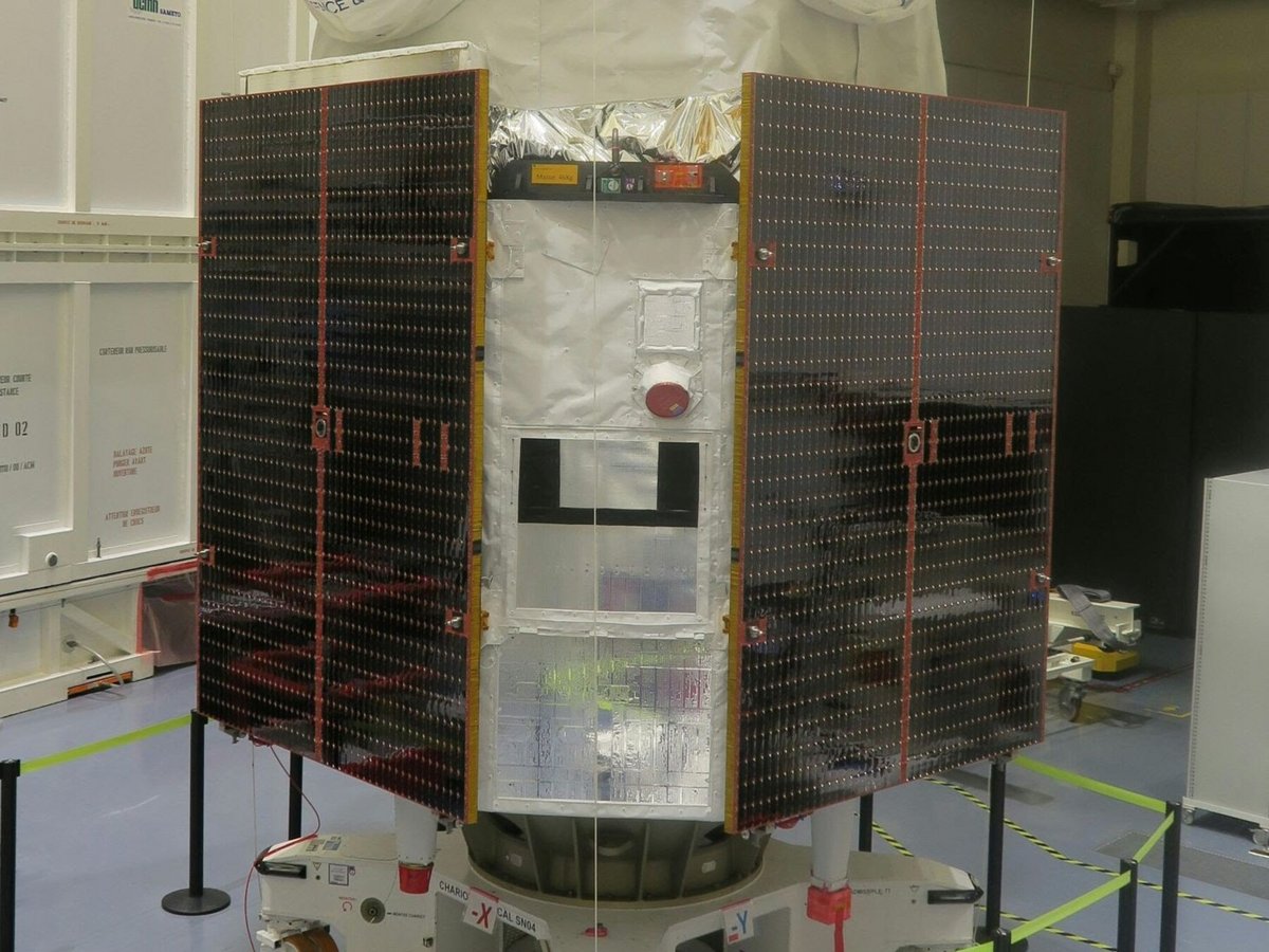 Le satellite CSO-3 en salle blanche chez Airbus © Avec l'amabilité d'Airbus