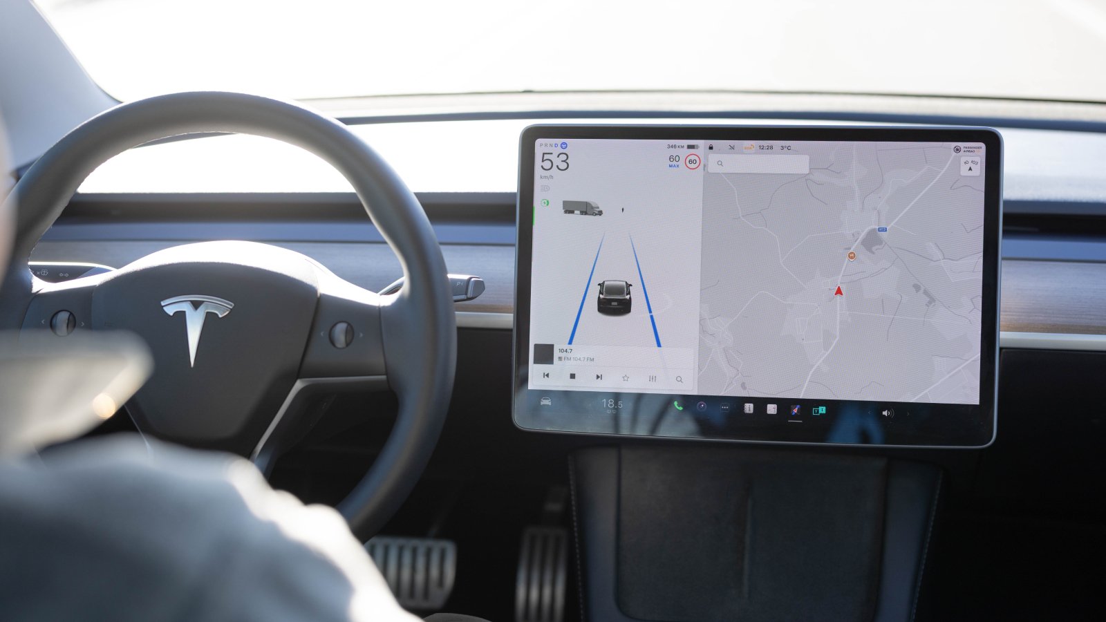 Le Tesla Full Self-Driving est autorisé aux Pays-Bas. ©mpohodzhay / Shutterstock