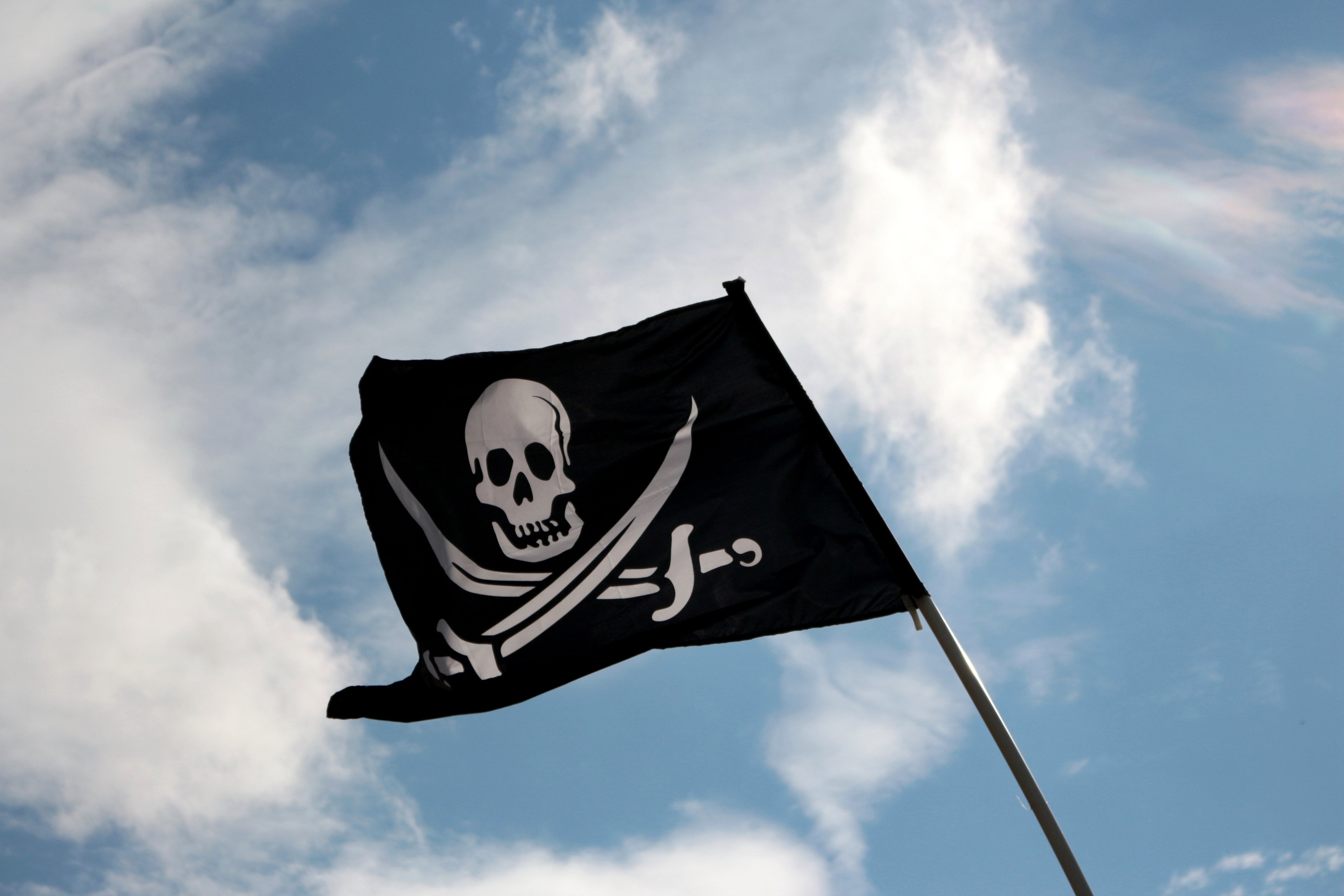 IPTV pirate : voilà un rapport de plus qui accable les GAFAM. © maximphotozv / Shutterstock