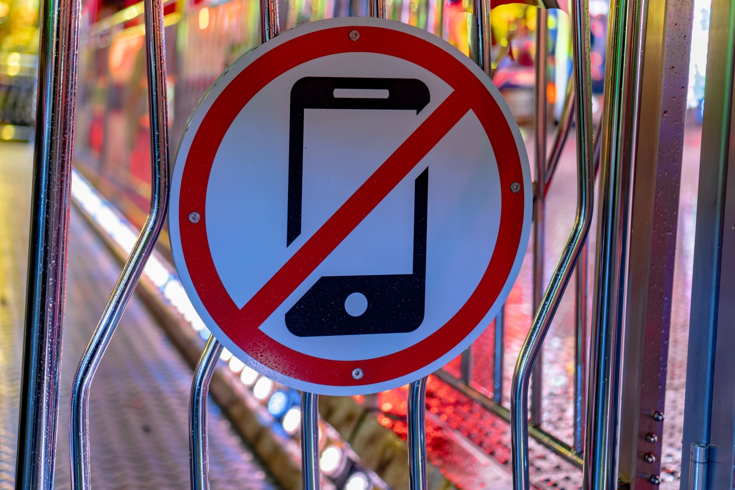 Une nouvelle entreprise a été lourdement sanctionnée à cause d'un démarchage téléphonique illégal © Sebastian Luigs / Shutterstock